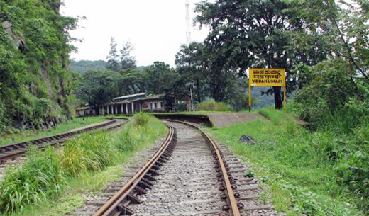 Landslides delaye  train near Yedakumeri